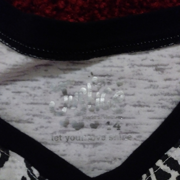 DANCE Justice Short Sleeved Shirt - Picture 3 of 9